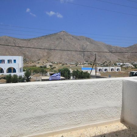 Santa Irini Hotel 佩里萨 外观 照片