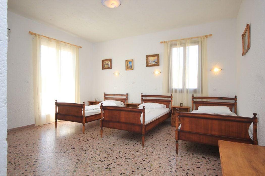 Santa Irini Hotel 佩里萨 外观 照片