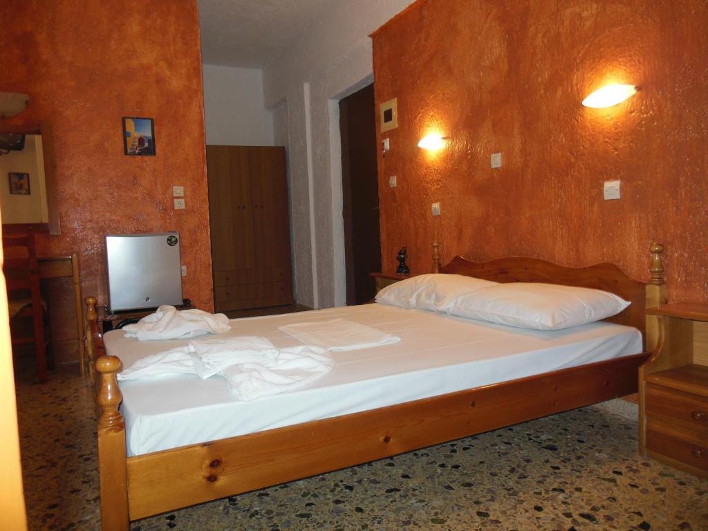 Santa Irini Hotel 佩里萨 客房 照片