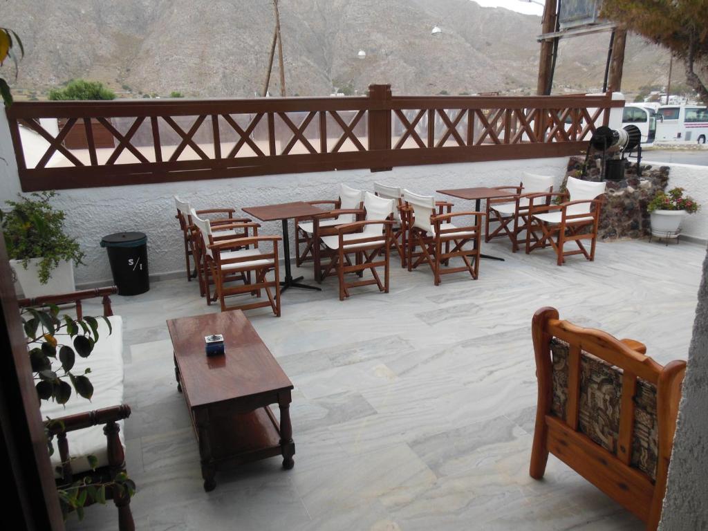 Santa Irini Hotel 佩里萨 外观 照片